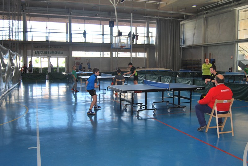 Oberena y Club Nataci&oacute;n dominan la Liga Individual de los Juegos Deportivos